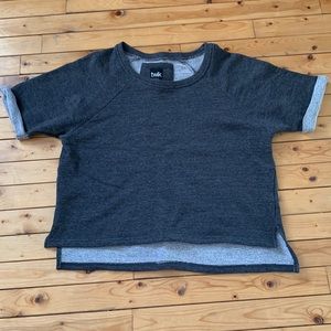 Simons Twik Charcoal Gray Cropped Sweatshirt